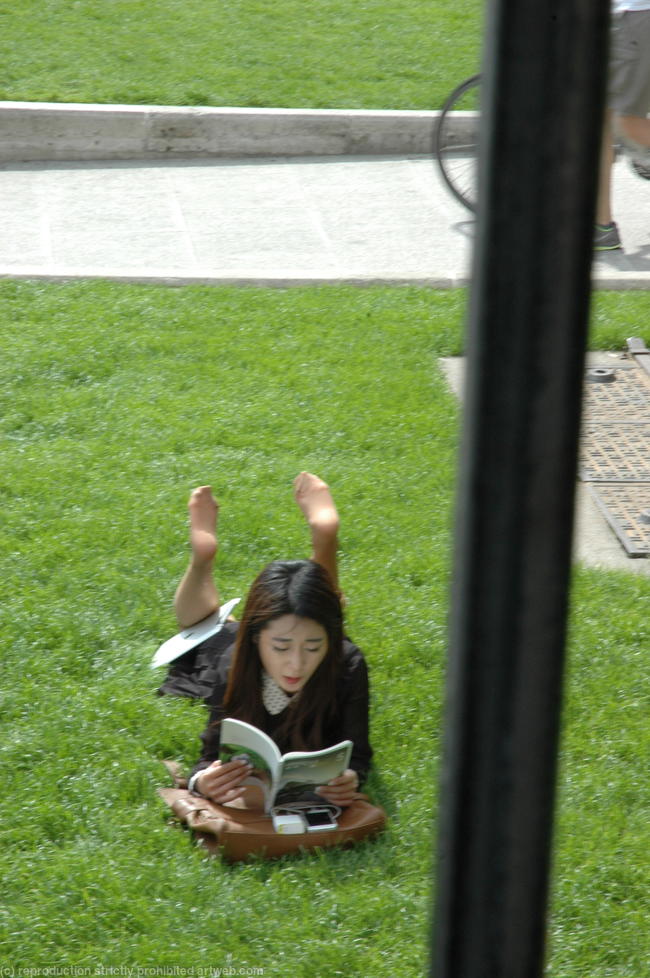 Girl Reading