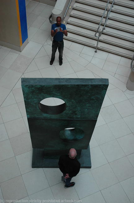Barbara Hepworth3