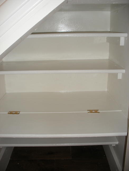 folding larder shelves