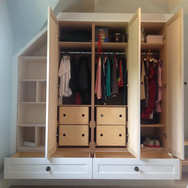 painted bedroom wardobe ,built in furniture