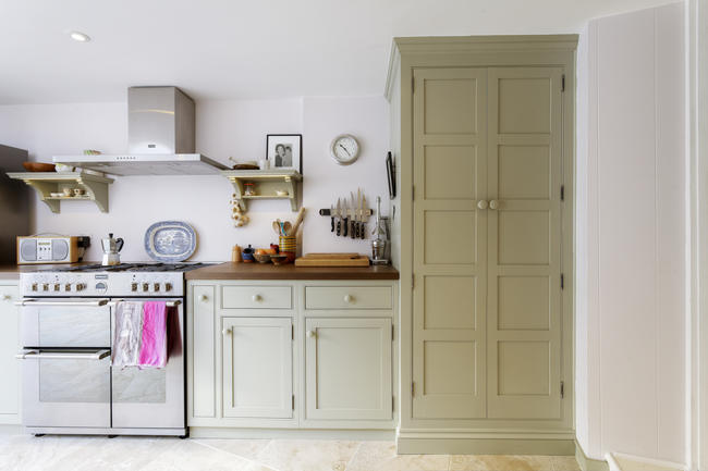 bespoke kitchen shaker style pantry
