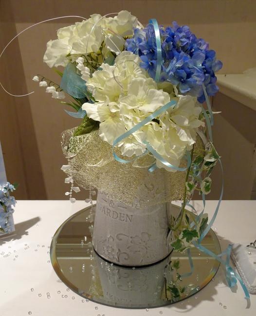 3 Hydrangea jug (white lights)