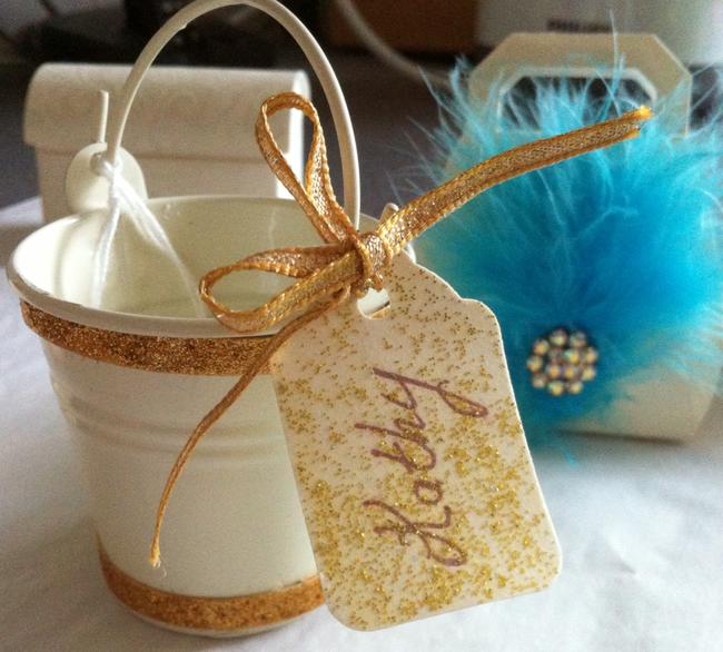 Favour Buckets