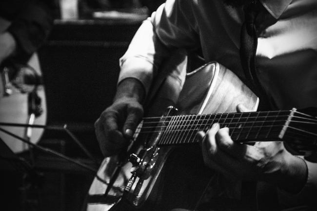 Menilmontant Swing at Cafe Jazz Populart