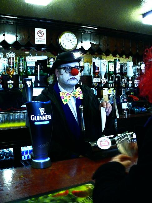 Clowns 8