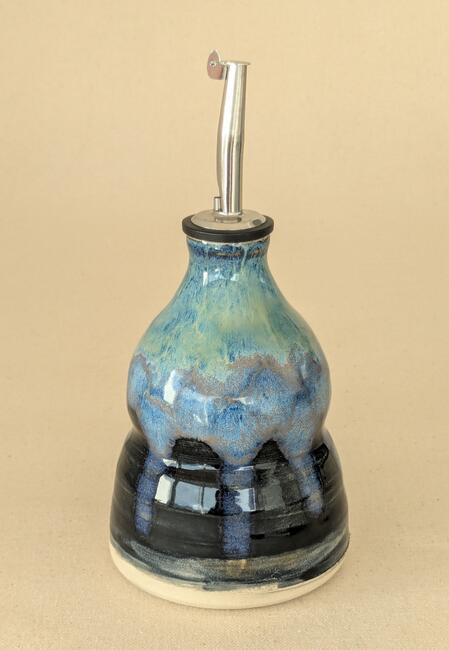 Olive oil bottle 'nocturne'