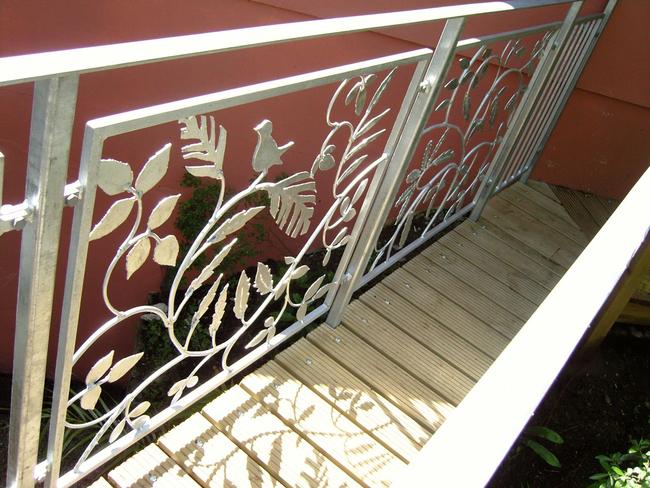 bridge hand rail