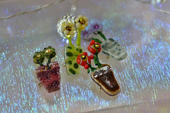 Flower Pot Brooches