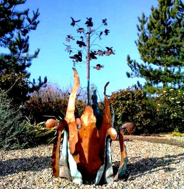 Garden Bug Plant Sculpture