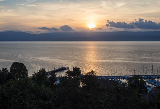Coucher du soleil sur Lac Leman