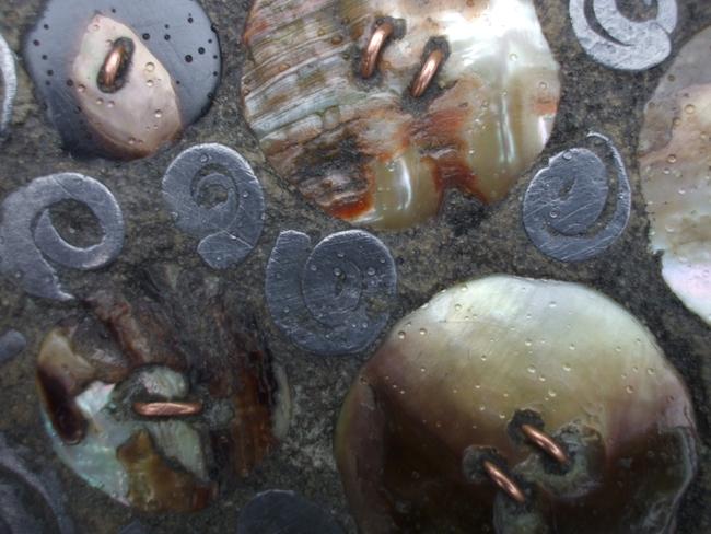 Joans Buttons (detail)