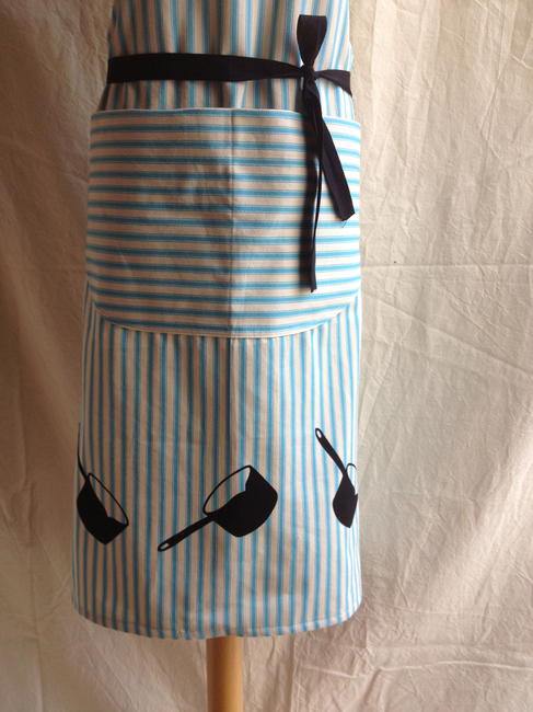 Pan print on cotton apron