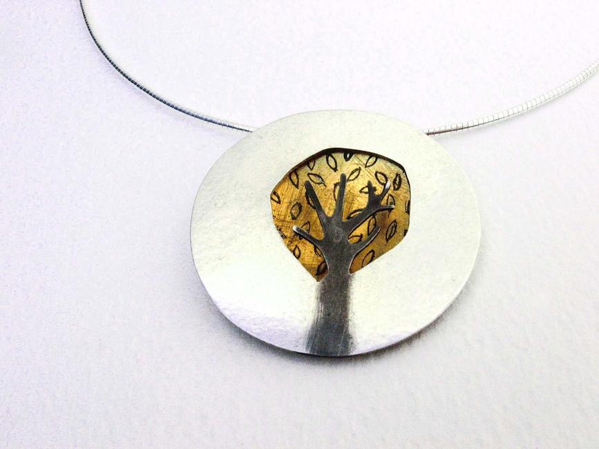 gold dome tree pendant