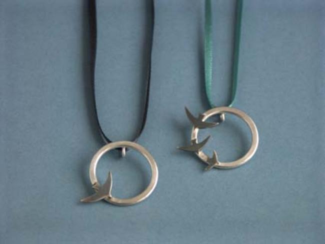 swift pendants