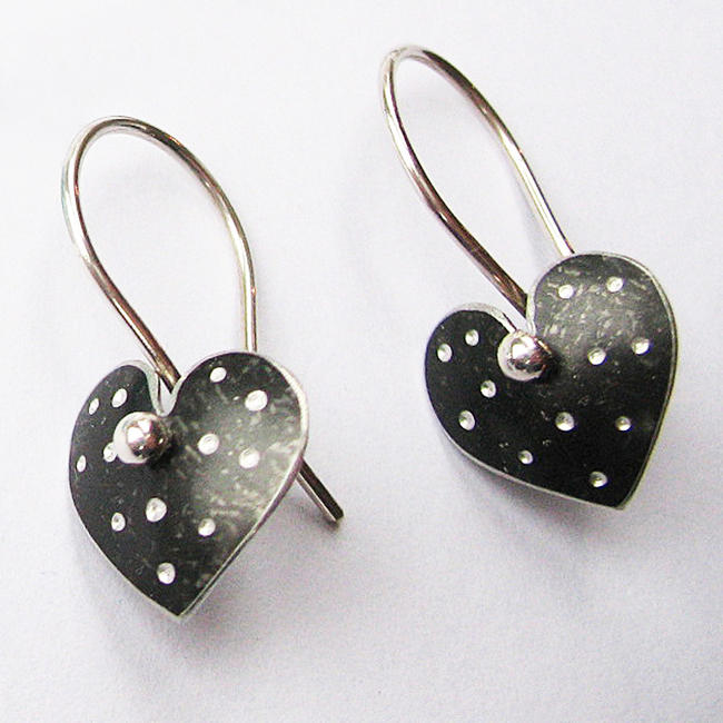 PD6 Polka dot heart drop earrings in black