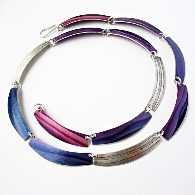 WG7 Milled silver and purple aluminium linked necklace