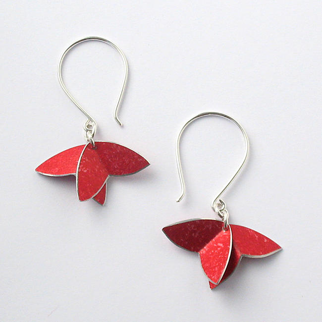 OX2 Double oxalis leaf drop earrings in red