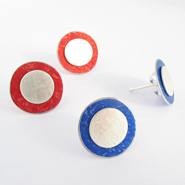 FD2 Silver and aluminium flat disc stud earrings