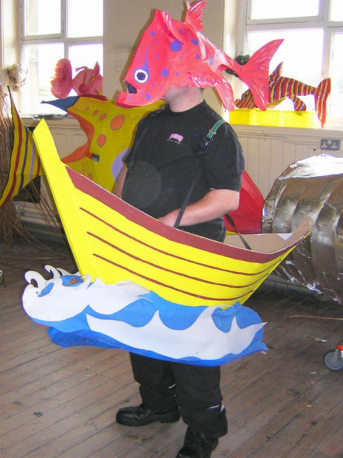 walking boat fish mask
