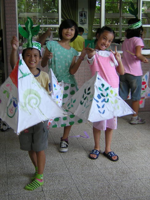 Taiwan school workshop lanterns