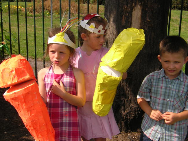 fruit veg puppets