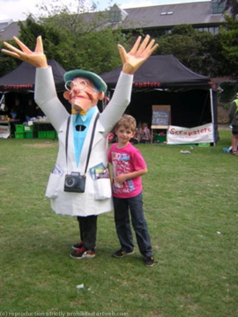 Mr Smiley at Hull Carnival