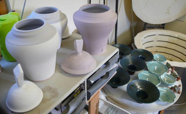 Raw Glaze on Bisc