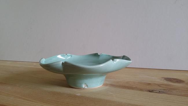 Leaf dish 15-5-06