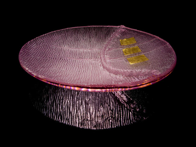 Pink glass bowl with 23.5ct gold