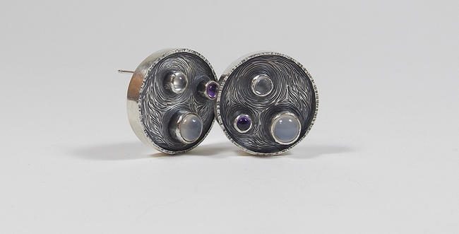Oxidised Earstuds