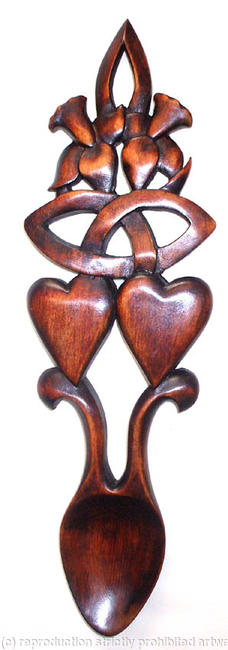MDh8 Daffodils, hearts, celtic knot. £89.00