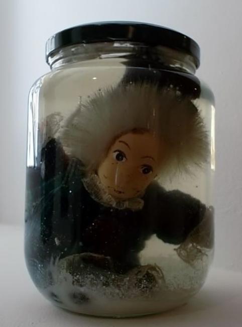confiture de petit clown triste