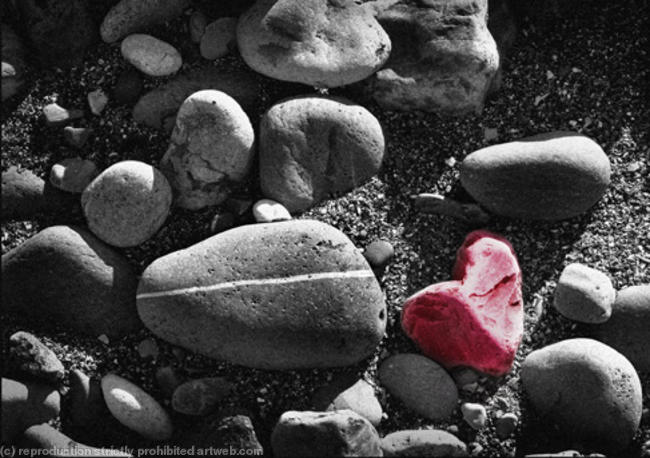 Heart Pebble