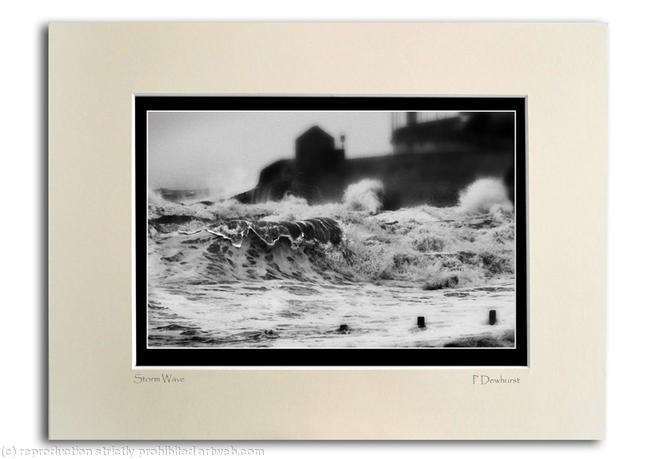 Storm Wave