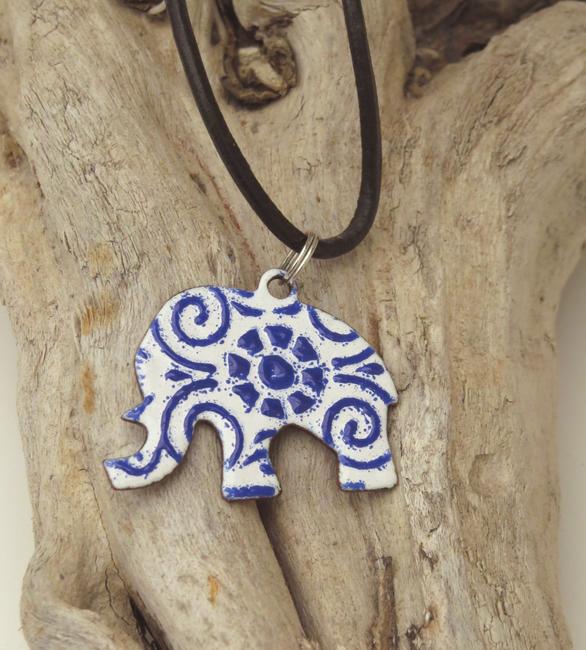 Indian Elephant blue/white