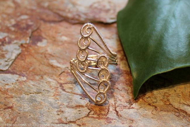 Adjustable Peacock Tail ring