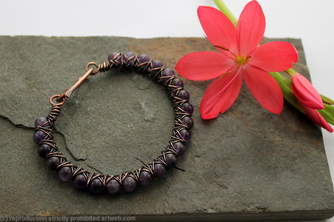 Kiss Kross Bracelet - Copper and Amethyst