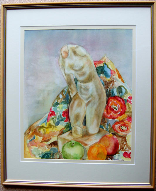 Statue Fruit