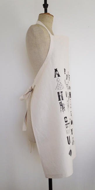 Apron right front