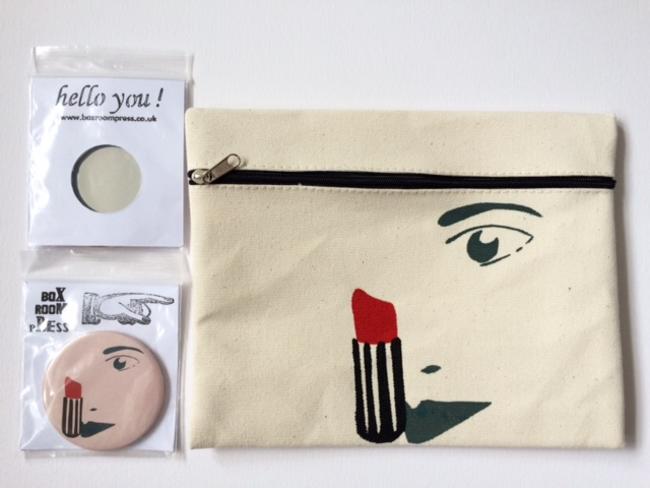 Face Make-up bag with matching pocket mirror