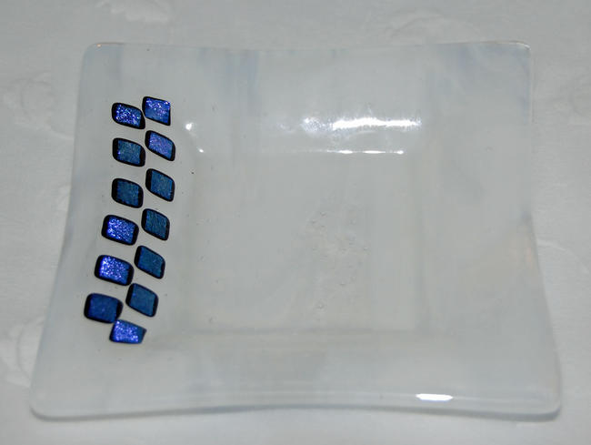 Dish 13 - £20 - OAKHAM MUSEUM