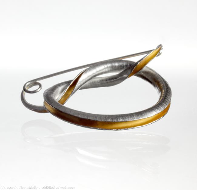 Forget-me-Knot brooch, part gilded