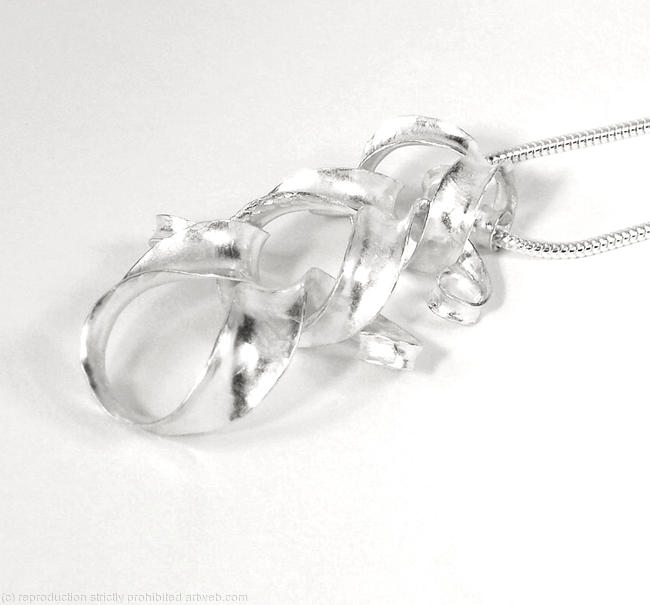 Whorl cascade pendant