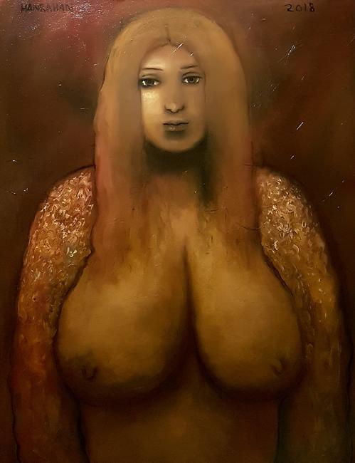 Portrait of a voluptuous young woman