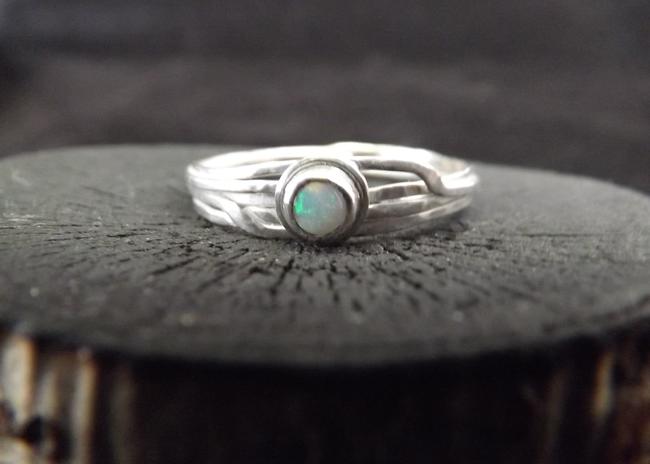 Opal wrap ring