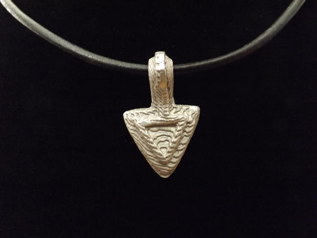 Arrow head necklace