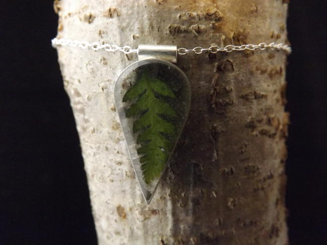 Fern neckalce