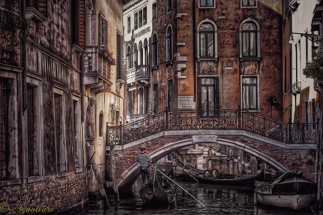 VENICE