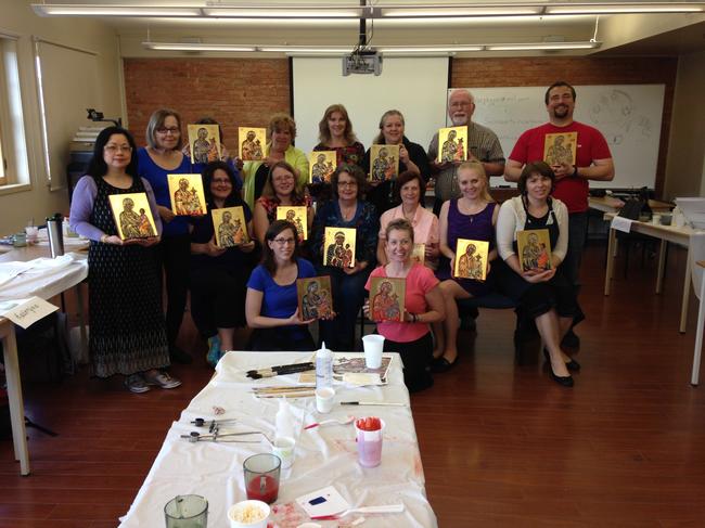 The whole group of sixteen with finished icons