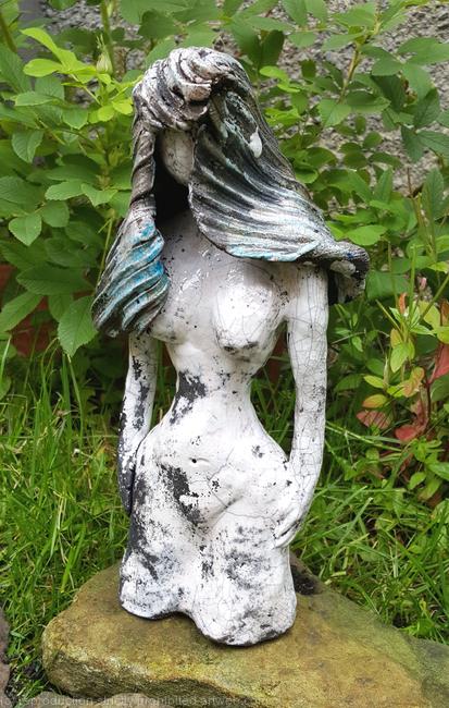 Female nude view 2